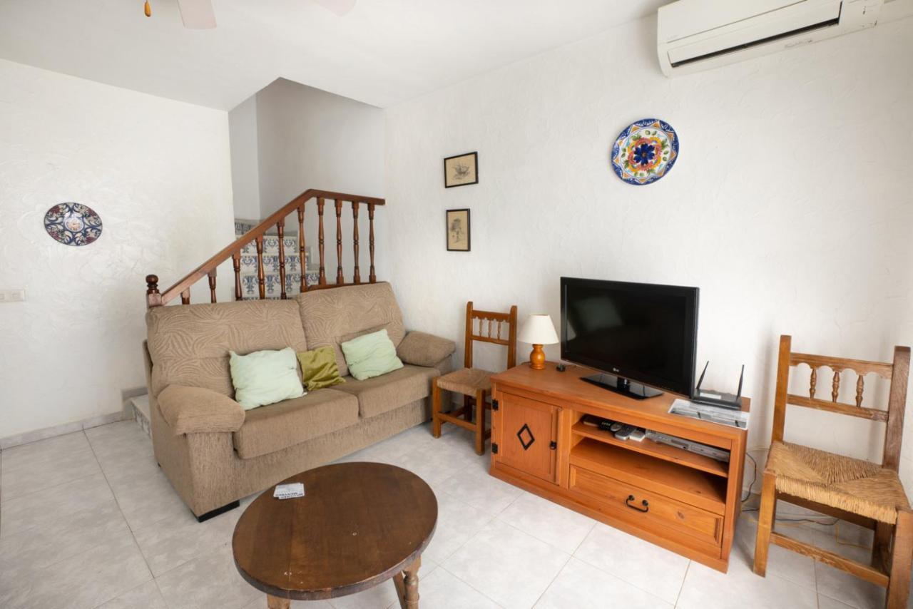Hacienda 19 Menyber Apartamento Nerja Exterior foto
